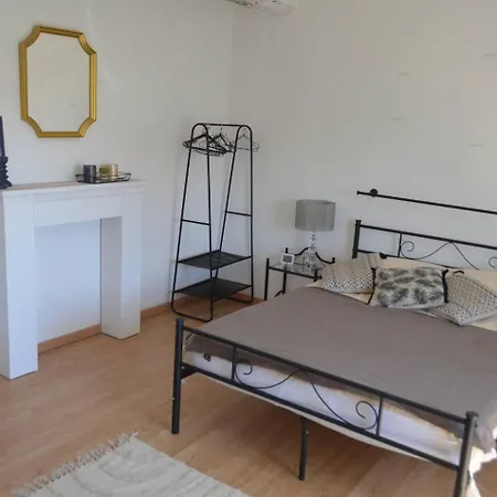 La Maison De Pierre Manses