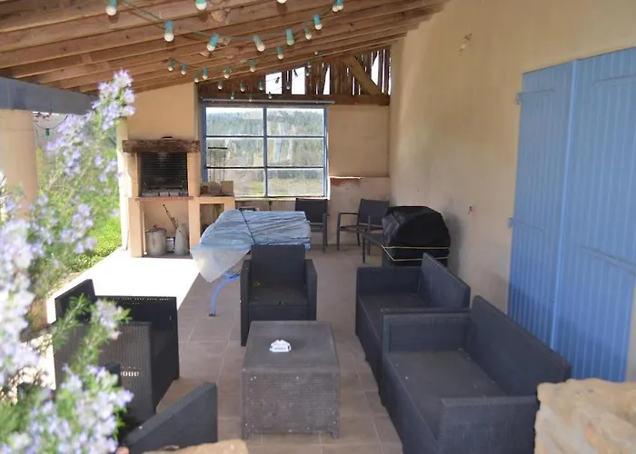 La Maison De Pierre * Manses