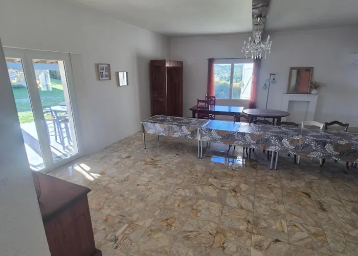 La Maison De Pierre * Manses